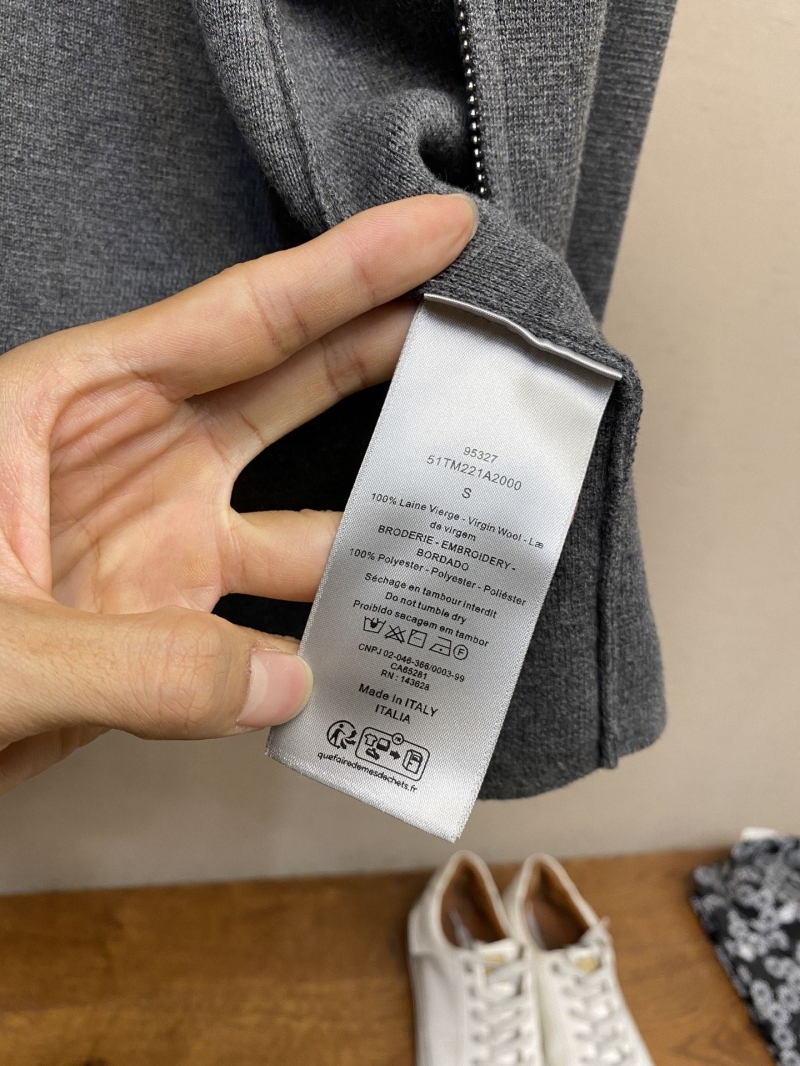 chr1st1an D10r sweaters